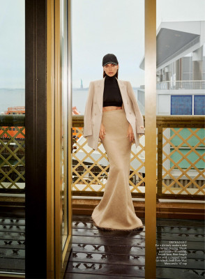 Irina Sheik ~ Vogue India March 2023 фото №1365670