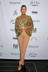 Irina Shayk - Daily Front Row Fashion Media Awards, New York 09/09/2021 фото №1310301