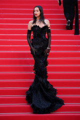 Irina Shayk – at Cannes IFF 2025 фото №1418414