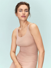 Irina Shayk – New Silk Collection from Intimissimi (March 2019) фото №1154331