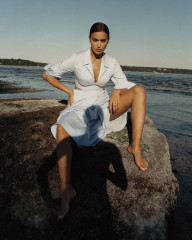 Irina Shayk by Harley Weir for Self-Portraits Resort 2022 Campaign фото №1318981