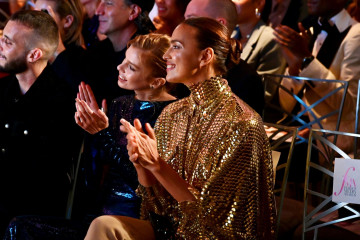 Irina Shayk - Daily Front Row Fashion Media Awards, New York 09/09/2021 фото №1310304