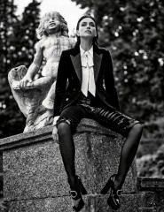 Irina Shayk by Luigi and Iango for Vogue Germany || December 2020 фото №1283043