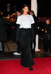 Irina Shayk - Swarovski Holiday Event in New York 11/14/2022 фото №1358833