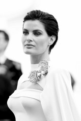 Isabeli Fontana ~ 79th Venice International Film Festival фото №1360544