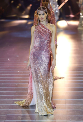 Isabeli Fontana for The 1001 Seasons of Elie Saab фото №1407098
