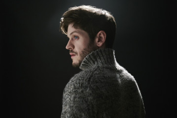 Iwan Rheon фото №883453