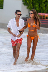 Izabel Goulart is seen in St Barts | 31.12.2020 фото №1286658