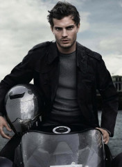 Jamie Dornan фото