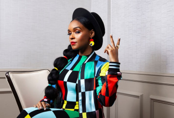 Janelle Monae – “Uglydolls” Portrait Session in LA, April 2019 фото №1169258