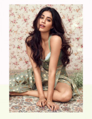 Janhvi Kapoor in Vogue Magazine, India June 2018 фото №1077368