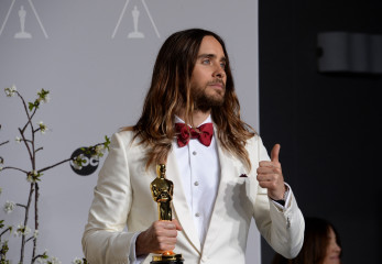 Jared Leto - 86th Annual Academy Awards in LA 03/02/2014 фото №1283145