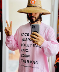 Jared Leto - Thirty Seconds to Mars Merch (2020) фото №1269601