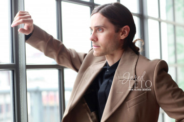 Jared Leto - Manon Violence Photoshoot in Paris 03/21/2013 фото №1261866