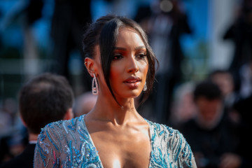 Jasmine Tookes – “The Traitor” Red Carpet at Cannes Film Festival фото №1180703