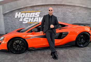 Jason Statham - attend premiere of "Fast & Furious in Hollywood, California фото №1331596