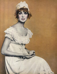  Jean Shrimpton ~ US Vogue April 1968 by Richard Avedon фото №1375302