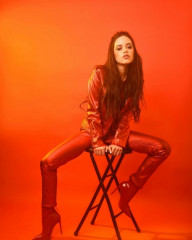 JENNA ORTEGA at a Photoshoot, 2019 фото №1240470