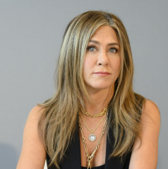 Jennifer Aniston – “The Morning Show” Press Conference in West Hollywood фото №1227967