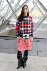 Jennifer Connelly- Louis Vuitton show during Paris Fashion Week фото №1150265