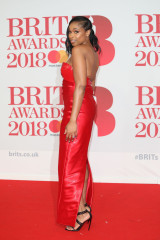 Jennifer Hudson – 38th Brit Awards at O2 Arena in London фото №1044469