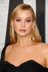 Jennifer Lawrence  – Bread Roses Premiere November 2024 фото №1407163