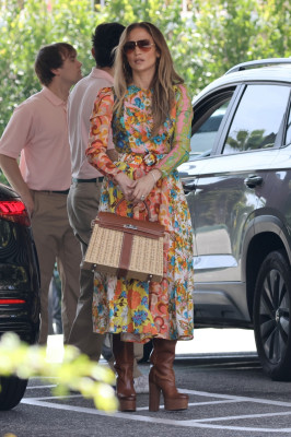Jennifer Lopez - Beverly Hills 04/08/2023 фото №1368255