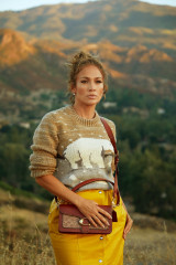 Jennifer Lopez - Coach Fall 2020 фото №1275447
