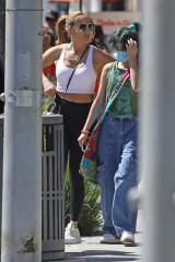 Jennifer Lopez - Beverly Hills 06/13/2021 фото №1299932