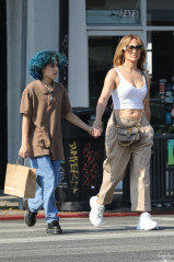 Jennifer Lopez - Beverly Hills 07/13/2021 фото №1302787
