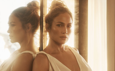 Jennifer Lopez - JLoBeauty 2020 фото №1289389