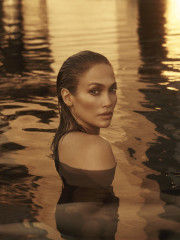 Jennifer Lopez - JLoBeauty 2020 фото №1282971