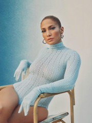 Jennifer Lopez by Micaiah Carter for Elle US (2021) фото №1290752