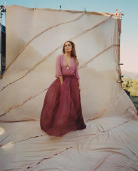 Jennifer Lopez by Micaiah Carter for Elle US (2021) фото №1290756