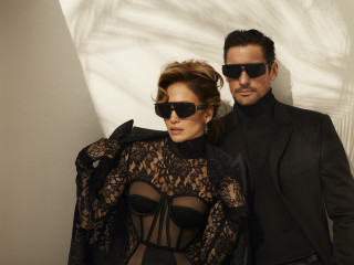 Jennifer Lopez - Dolce & Gabbana Eyewear SS 2022 Campaign фото №1340112