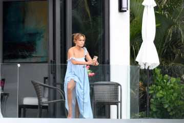 Jennifer Lopez - Miami 05/23/2021 фото №1297925
