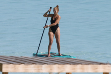 Jennifer Lopez - Turks and Caicos Islands, England // 06.01.2021 фото №1287506