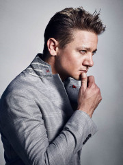 Jeremy Renner for Nobleman Magazine by John Russo 06/14/2017 фото №1078135