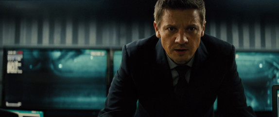 Jeremy Renner - Mission Impossible Rogue Nation фото №940289