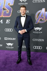 Jeremy Renner - Avengers Endgame World Premiere in LA 04/22/2019 фото №1162070