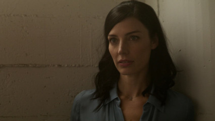 Jessica Pare - Seal Team (2018) 2x08 'Parallax' фото №1313831