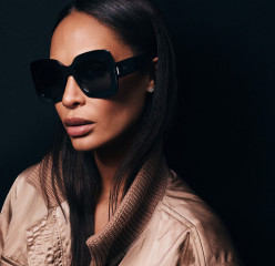 Joan Smalls for BOSS S/S 2022 by Mikael Jansson фото №1377040