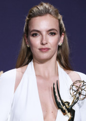 Jodie Comer - 71st Emmy Awards (Press Room) - September 22, 2019  фото №1269398
