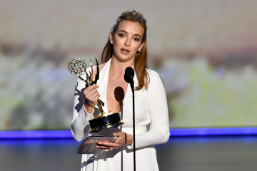 Jodie Comer - 71st Emmy Awards (Show) - September 22, 2019  фото №1269407