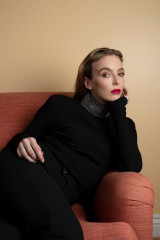 Jodie Comer – Photoshoot for LA Times April 2019 фото №1224411