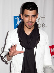 Joe Jonas фото №462925