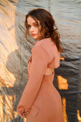 JOEY KING – Virtual Photoshoot for Today Show in Promotion of Kissing Booth, 07/ фото №1265704