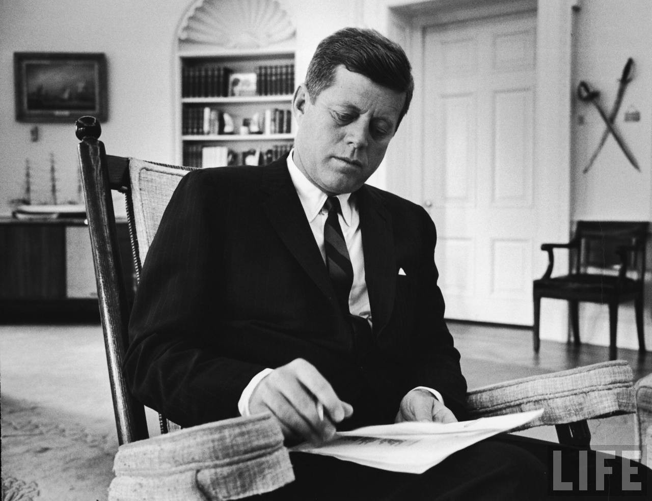 Джон Ф. Кеннеди (John F. Kennedy)