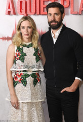 John Krasinski & Emily Blunt фото №1060301