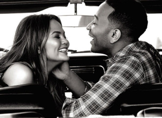 CHRISSY TEIGEN and John Legend in You Magazine, November 2018 фото №1119950